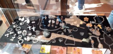Promueven joyas de la Escuela de Platería en Potosí
