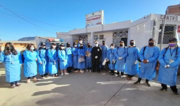 Las brigadas seguirán vacunando en los centros de salud y buscando en zonas alejadas. FOTO FAC MEDICINA UATF