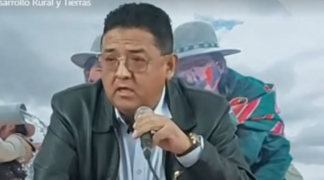 Gobierno tilda a cocaleros de "hordas fascistas" y que no están en condiciones de exigir nada