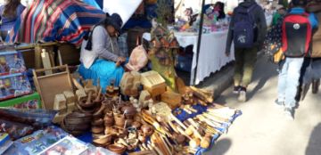 Serán cinco los fines de semana en los que los artesanos expondrán sus productos en la tradicional zona potosina. La alasita cierra en octubre.