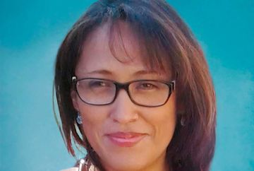 La OPS reconoce la labor póstuma de una epidemióloga boliviana por su liderazgo en servicios de salud