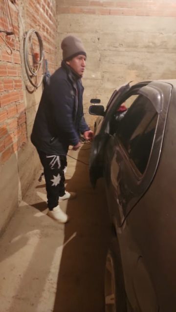 El vehículo, de acuerdo con los antecedentes que recabó El Potosí, estaba oculto en un garaje particular 