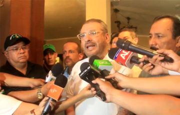 Calvo asegura que el paro continúa y pide a Arce enviar a otros ministros