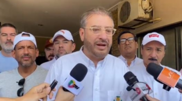 Calvo dice que la propuesta del Gobierno por el Censo fue "completamente desestimada"