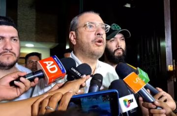 Cívico cruceño advierte a Arce: ‘No despierte la furia de un pueblo que solamente busca paz’