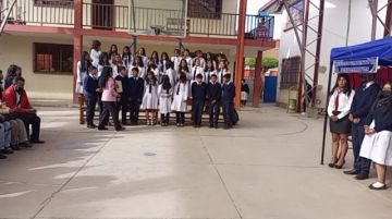 Los estudiantes participaron de una feria de sistemas informáticos