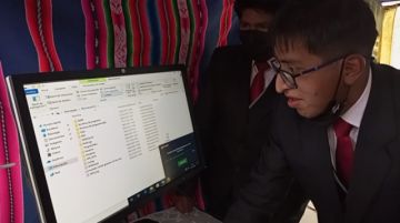 Los estudiantes participaron de una feria de sistemas informáticos