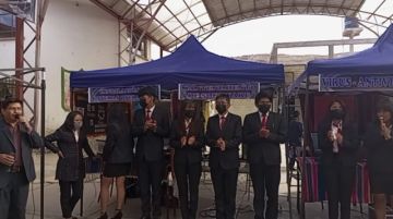 Los estudiantes participaron de una feria de sistemas informáticos
