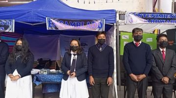 Los estudiantes participaron de una feria de sistemas informáticos