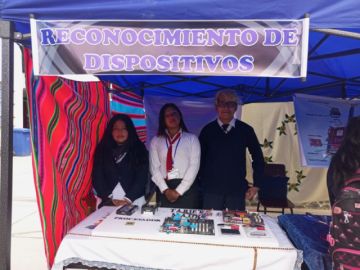 Los estudiantes participaron de una feria de sistemas informáticos