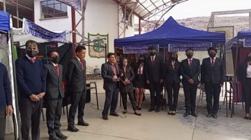 Los estudiantes participaron de una feria de sistemas informáticos