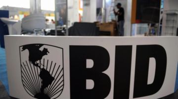 El BID elige presidente entre cinco candidatos de América Latina y el Caribe