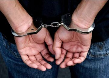 Hombre es acusado de violar   a sus hijas, una tuvo un bebé