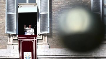 El Papa revela que firmó una carta de renuncia por si le falla la salud