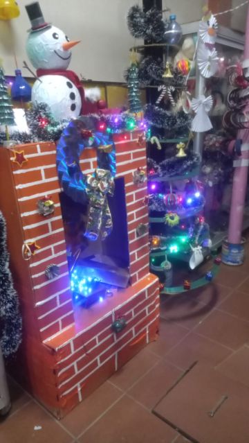 En el Mercado Solidario realizaron un concurso navideño con materiales reutilizables, como parte del plan de comunicación y concientización ciudadana  FOTO EMAP
