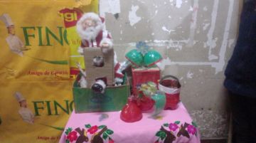 En el Mercado Solidario realizaron un concurso navideño con materiales reutilizables, como parte del plan de comunicación y concientización ciudadana  FOTO EMAP