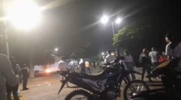 Santa Cruz recibió el nuevo año con una gasificación, la Policía intervino vigilia en el Cristo Redentor