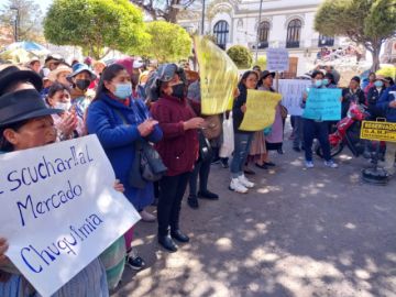 Acuerdan socializar proyecto para construcción del Mercado Chuquimia