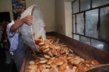 Panificadores quieren vender cinco panes por dos Bolivianos