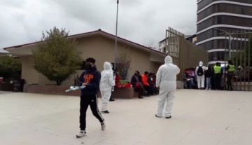 Postulantes rinden examen escrito para ingreso a las escuelas de maestros de Potosí
