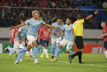 Aurora desinfla a Wilstermann con triunfo indiscutible en el clásico