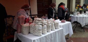 Se vive el Carnaval con el confite y el puchero potosino