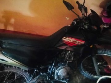 Hallan moto robada y detienen al autor