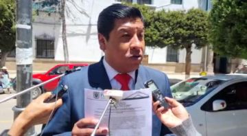 Tras observaciones, alcalde Llally promulga ley que estabiliza el precio del pan en tres unidades por un Boliviano