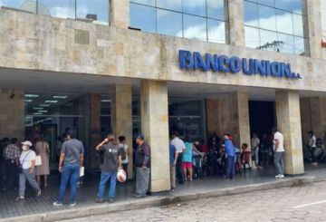 Desde el BCB intentan calmar demanda de dólares en el país 