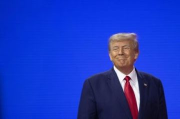 El fiscal propone a Trump declarar ante un gran jurado por el caso de la actriz porno, según medios de EEUU