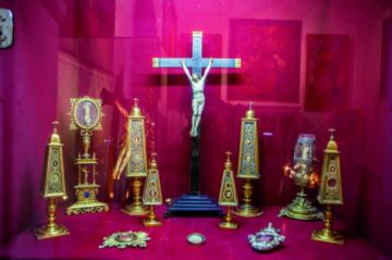Dos astillas de la cruz de Cristo estarían en la Catedral de Sucre