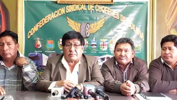 Choferes rechazan idea  de reducir la subvención 