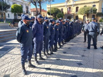 Intendencia seguirá despejando aceras y calles de insumos comerciales