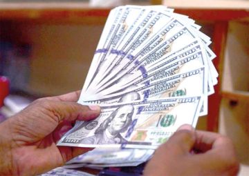 El dólar paralelo en Argentina sigue al alza ante falta de divisas