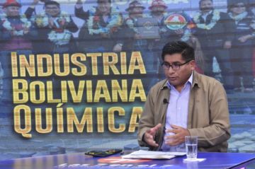 La Industria Boliviana de Química proveerá de insumos y convertirá a factorías nacionales en competitivas