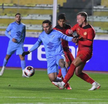 Bolívar vuelve a resbalar