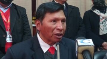 Alcalde Llally dice que se viabiliza la construcción de nuevo mercado Chuquimia
