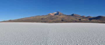Pese al frío en el sudoeste, siguen llegando los turistas a Potosí