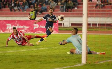 Independiente derrota a Bolívar y sube al puesto siete