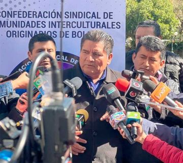 Interculturales tildan de  ‘renegado’ al vice del MAS 