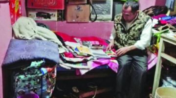 Defensoría indaga anomalías en casos de Juan Bascopé, quien lleva un mes postrado en cama
