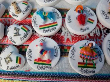 Promoverán artesanía  del Salar de Uyuni y lagunas de colores