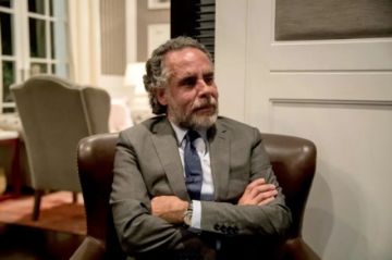La Fiscalía de Colombia cita al exembajador Armando Benedetti por supuestas irregularidades en la campaña de Petro