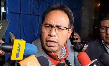 El viceministro Carmelo Valda queda aprehendido por el caso ‘coimas’ 