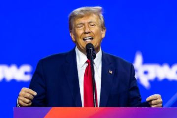 Un juez de EE.UU. prohíbe a la defensa de Trump compartir pruebas en el caso de los documentos clasificados