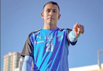 Roberto Carlos despierta interés de Baltika ruso  