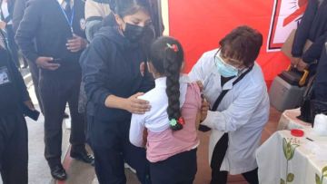 Ultiman vacunación a los escolares