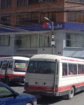 Transportistas exigen analizar el precio de los pasajes en Potosí