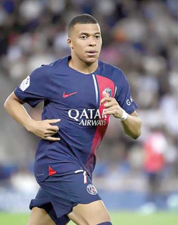 Caso Mbappé:  renovación o  salida inmediata