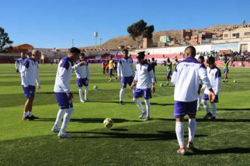 Jugadores lilas continúan en paro a pocos días del inicio de la Copa Simón Bolívar